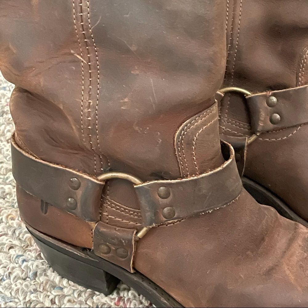 Beth Dutton!!! Cowboy boots Frye Harness 12R size 7